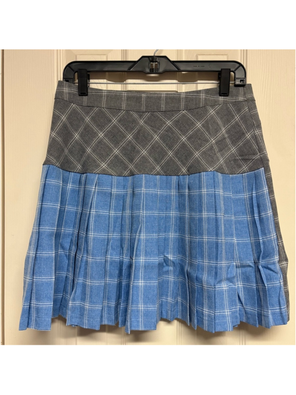 Papermoon women size L Large plaid pleated wrap skirt grey gray blue NEW NWT - Picture 10 of 11